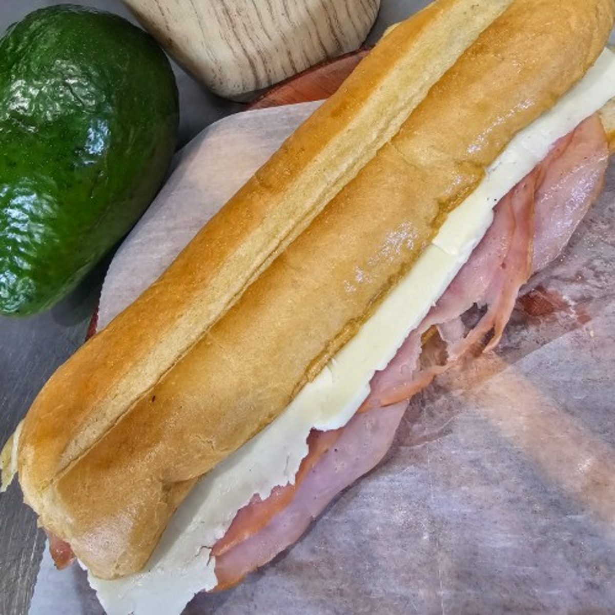 Jamon Y Queso / Ham & Cheese Sandwich